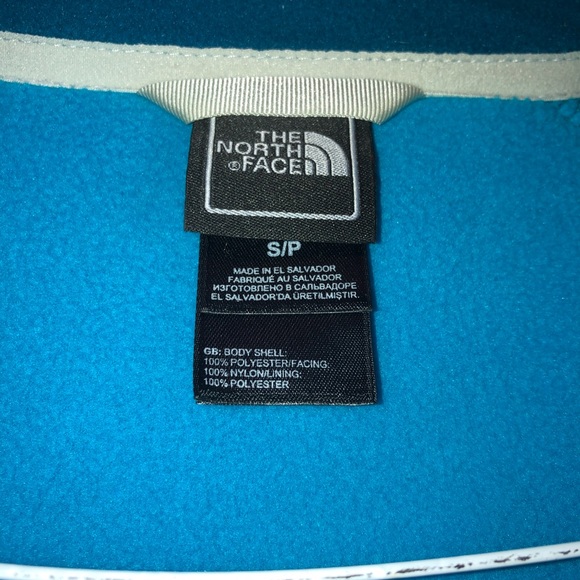 Women’s North Face full zipper fleece - Picture 3 of 3